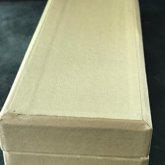 JEWELRY BOX / BROCADE BOX  - NEW - Picture 4 of 6